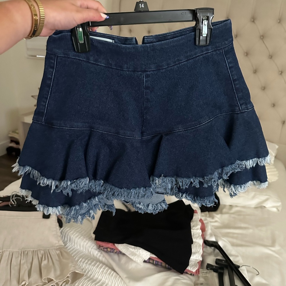 TREND BOUTIQUE denim skirt